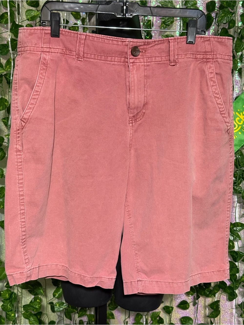 urban pipeline Men's Dusty Pink Flat-Front Casual Shorts size 36 W